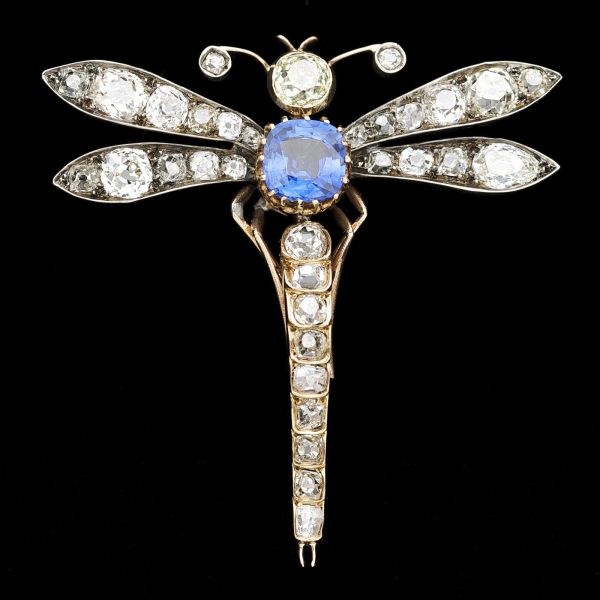 Antique diamond and sapphire dragonfly brooch, the central sapphire 2.08ct, the diamonds total 6.18ct, H-J colour, detachable brooch fitting