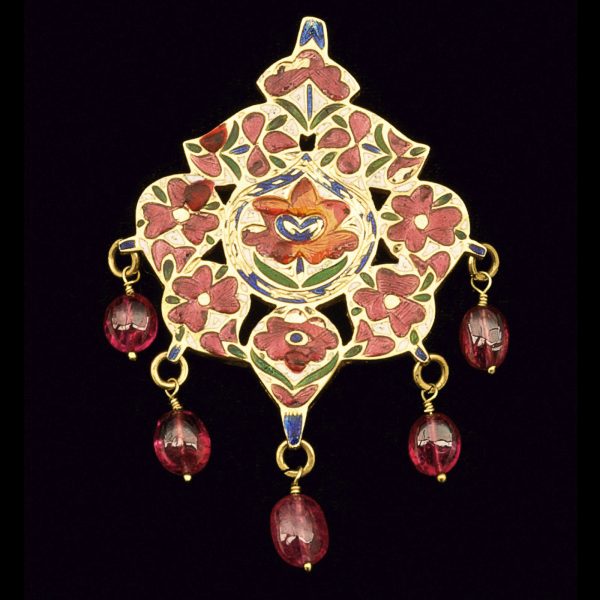 22ct gold pendant kundan set with flat cut diamonds, with pink spinel drops and below it enamelled reverse of pendant