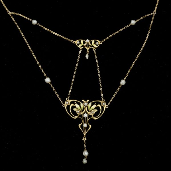 Exquisite Art Nouveau 14ct gold