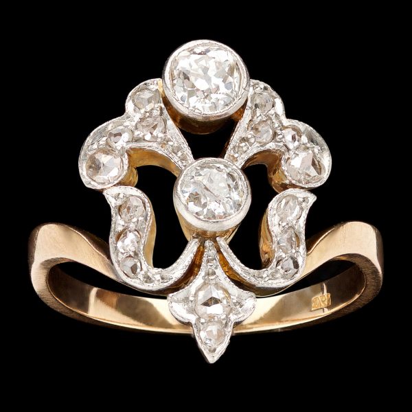 Art Nouveau 18ct gold ring set with diamonds total 0.50ct