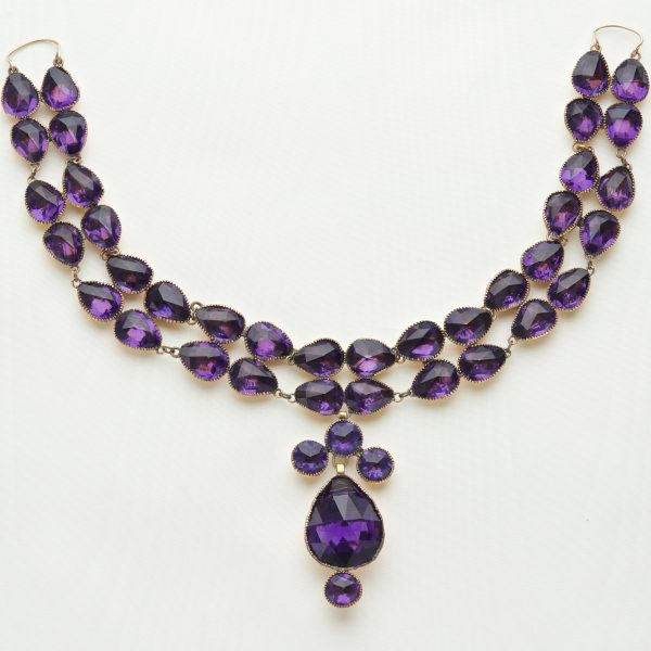 Mid 18th century necklace and pendant set with pear shaped violet pastes